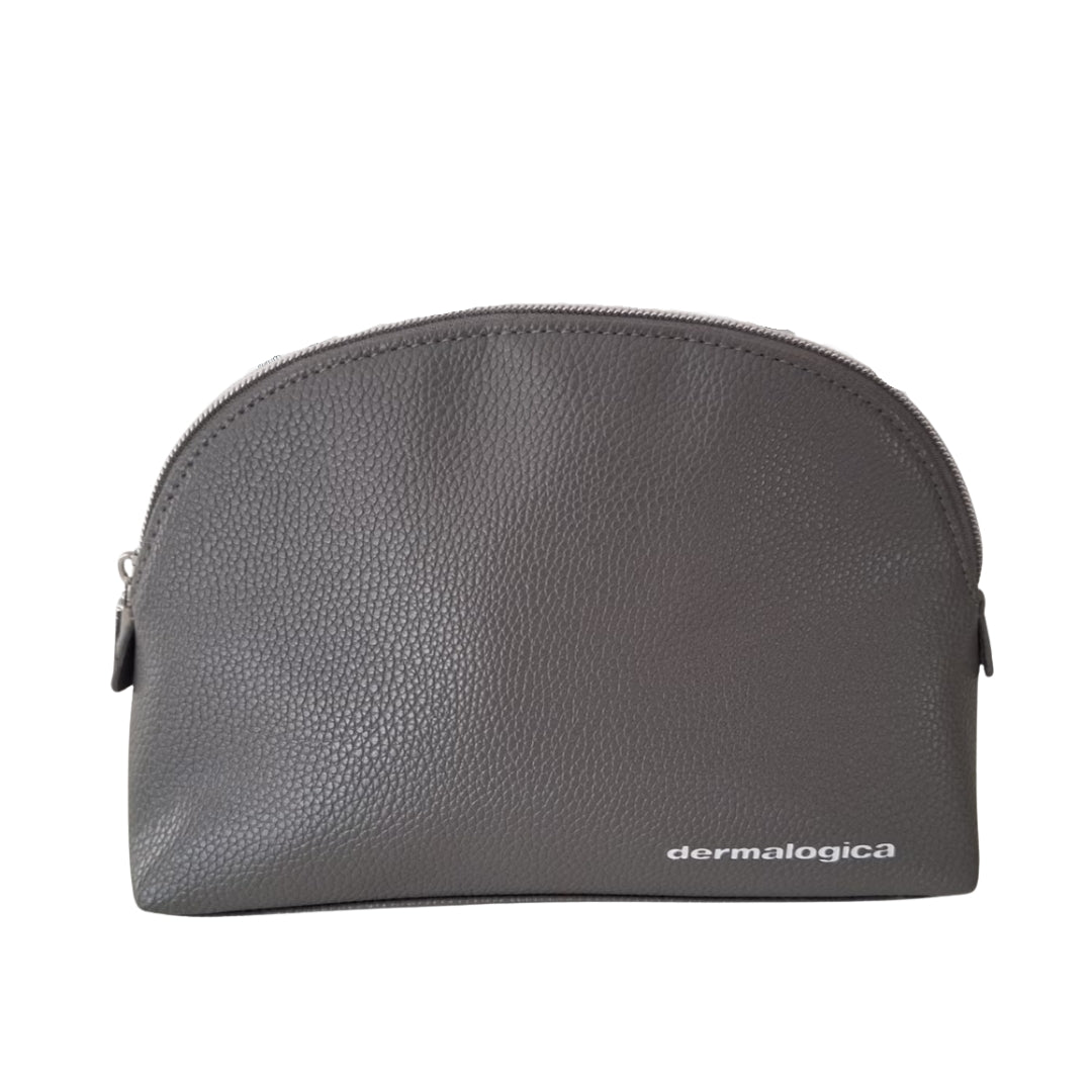 Gratuit - Trousse de toilette à partir d'un achat de 180 CHF