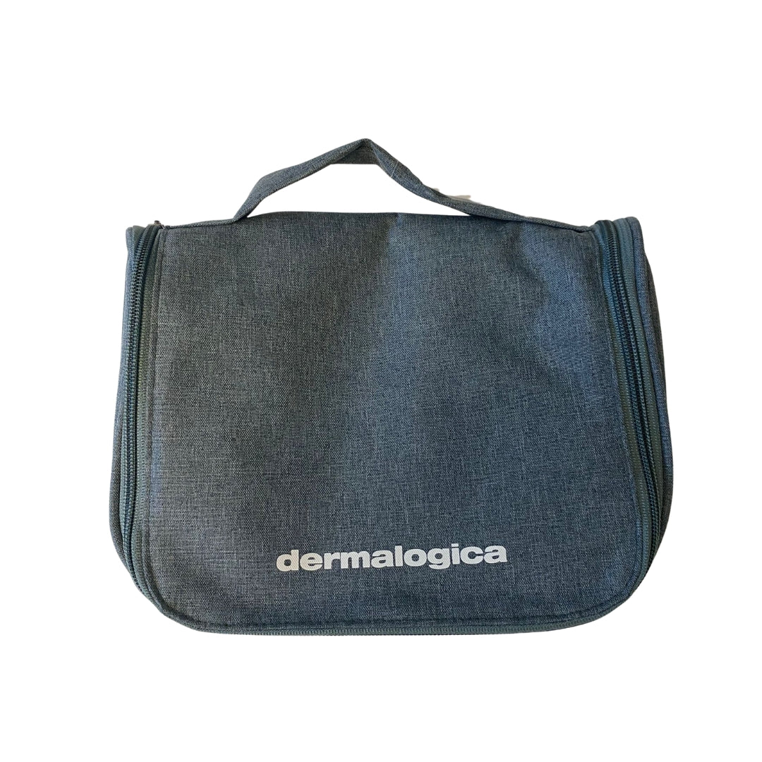 Gratuit - Trousse de toilette à partir d'un achat de 180 CHF