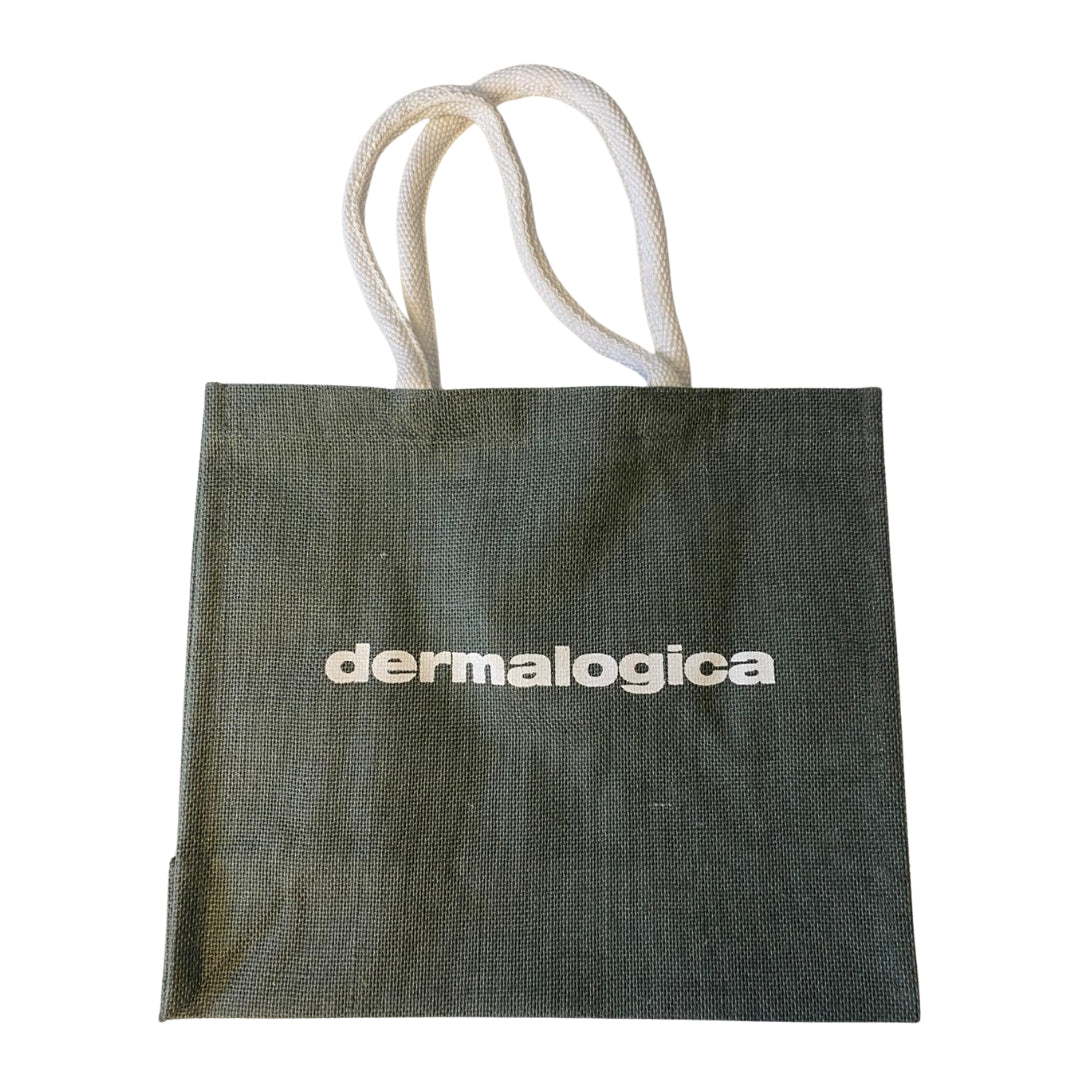 Gratuit - Trousse de toilette à partir d'un achat de 180 CHF